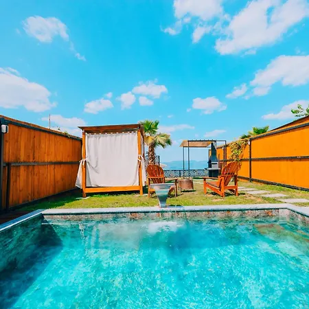 Horská chata Bungorise Twin 2 Heating With Pool And View Sapanca